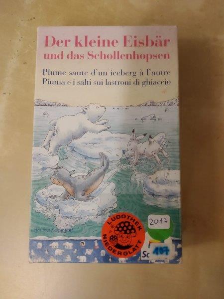 Der kleine Eisbär, Schollenhopsen